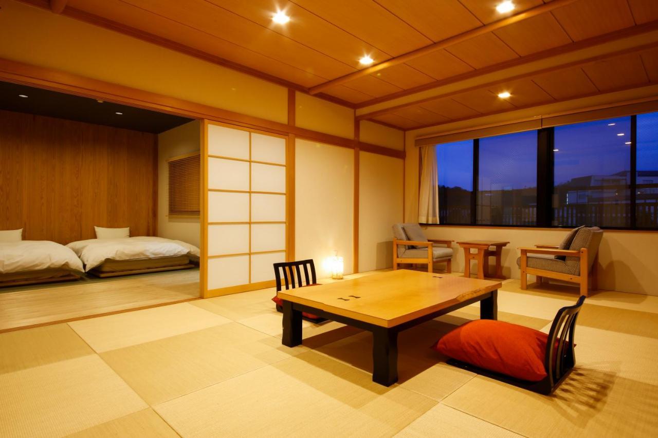 Hokuriku Yamashiro Onsen Hotel Kikyou Каґа Екстер'єр фото
