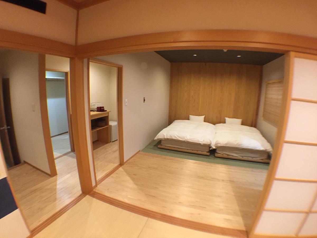 Hokuriku Yamashiro Onsen Hotel Kikyou Каґа Екстер'єр фото