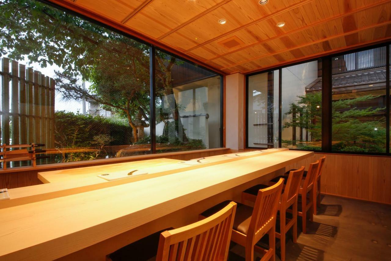 Hokuriku Yamashiro Onsen Hotel Kikyou Каґа Екстер'єр фото
